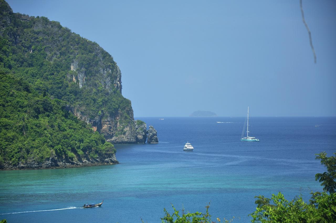 Phi Phi Bucket Hostel Exteriör bild